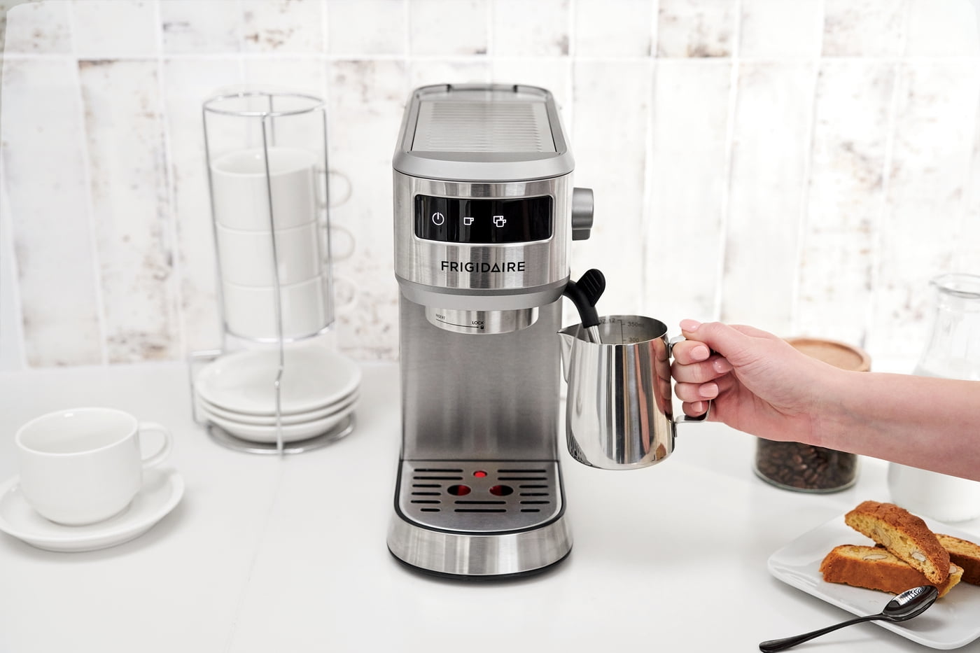 Frigidaire Steam Espresso Maker