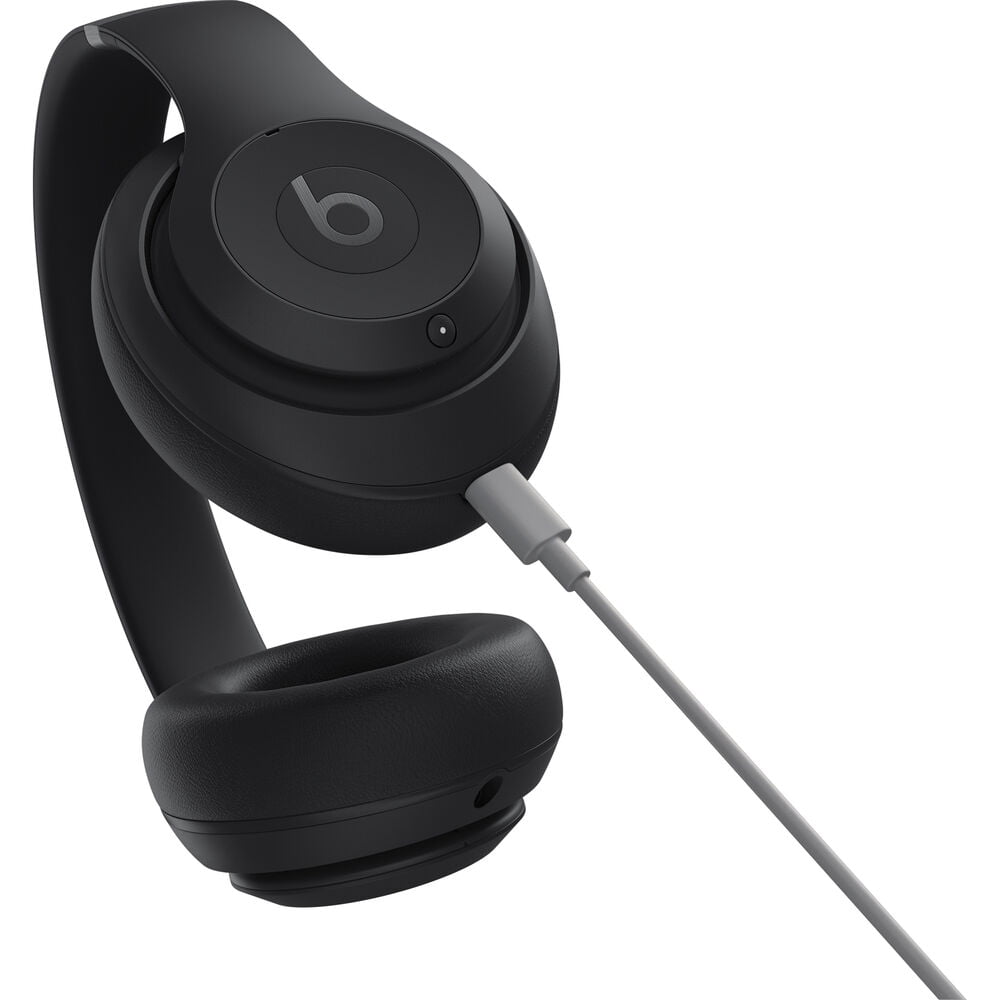 Beats by Dr. Dre Studio Pro Wireless Over-Ear Headphones (Navy) Bundle with Accessories